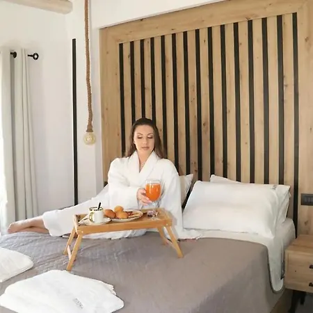 Elvira Luxury Βίλα
