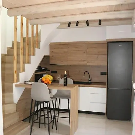 Elvira Luxury Hersonissos (Crete)