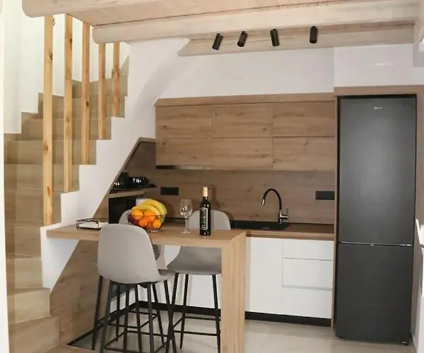 Elvira Luxury Hersonissos (Crete)